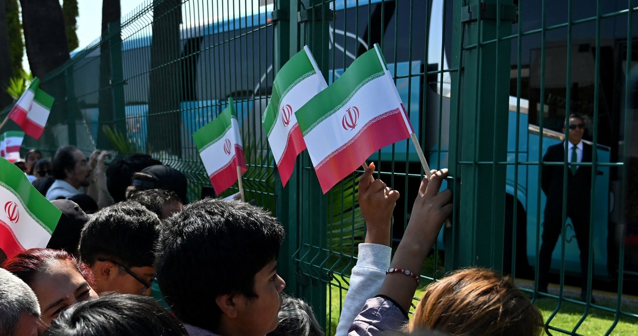 Stan wrzenia w USA. Wielki protest, Iran w samym centrum. Tuż pod stadionem