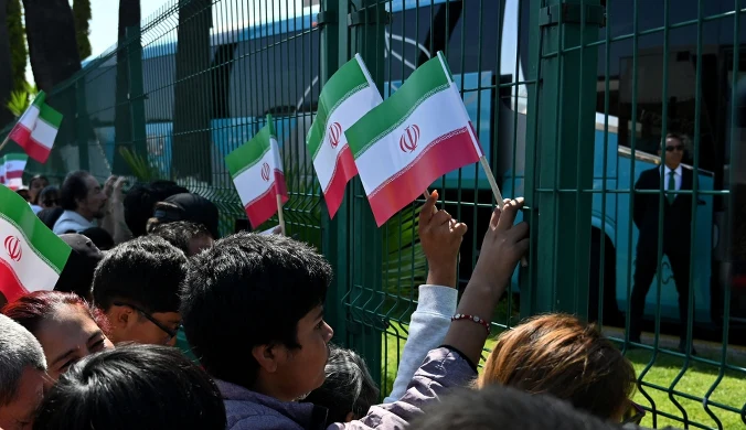 Stan wrzenia w USA. Wielki protest, Iran w samym centrum. Tuż pod stadionem