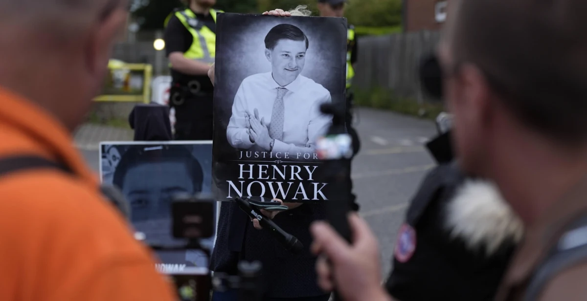 Czy zabójca Henry'ego Nowaka został potraktowany zbyt łagodnie? Wątpliwości w tej głośnej sprawie ma zastępczyni prokuratora generalnego Anglii i Walii. Ellie Reeves złożyła apelację w sprawie wysokości wyroku. 