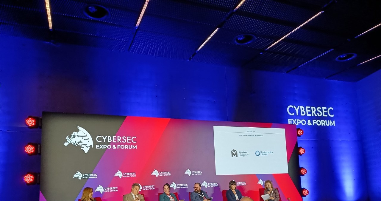 Smart cities na celowniku hakerów. Jak radzą sobie polskie miasta?