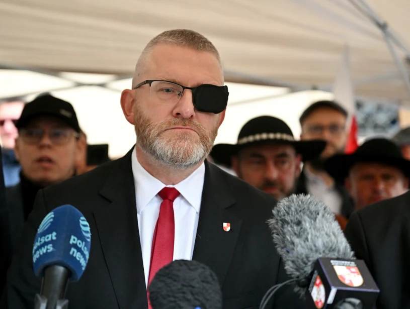 PiS szuka wyborców u Brauna. Szykuje "wielką ofensywę"