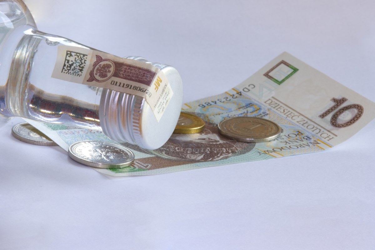 Rząd planuje podwyżkę akcyzy na alkohol. Resort finansów przedstawił projekt
