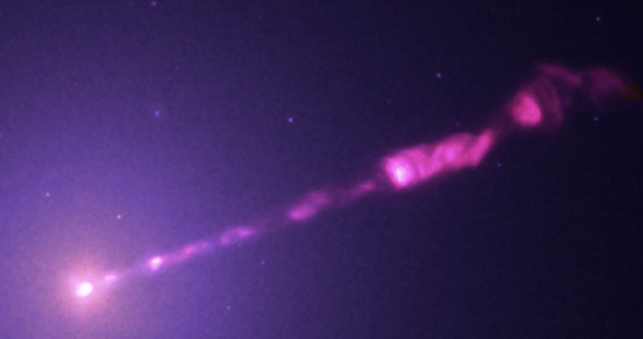NASA uchwyciła dżet z ogromnej czarnej dziury. Tej, którą sfotografowano