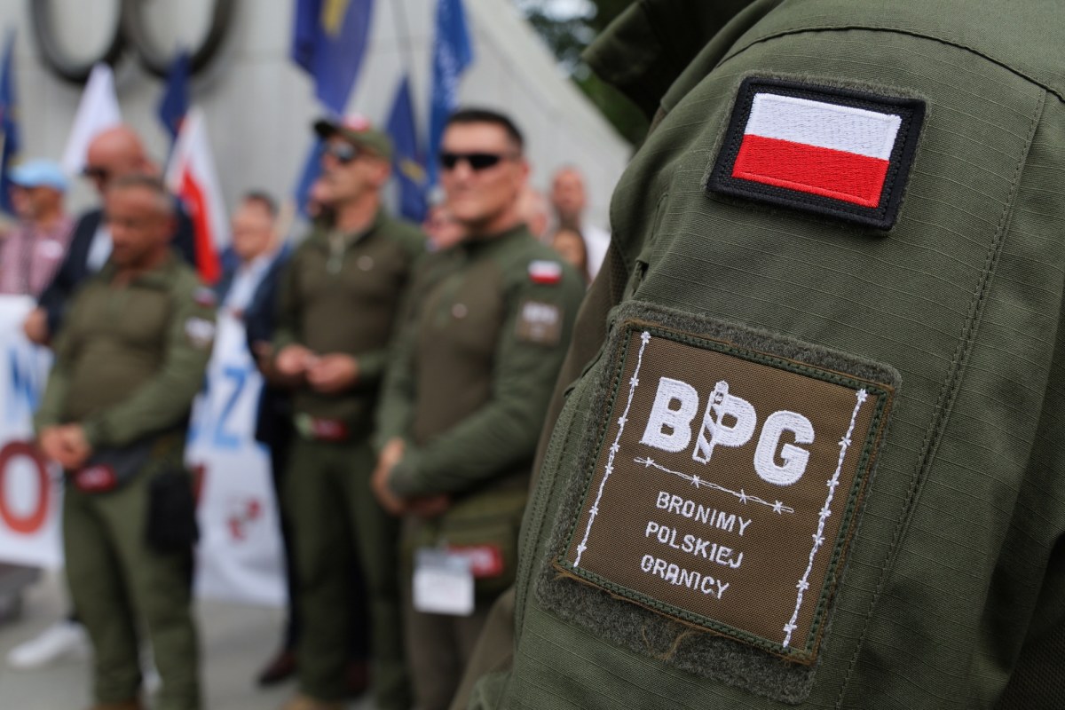 Skandal na Dworcu Centralnym. Udawali służby, wkroczyła prokuratura
