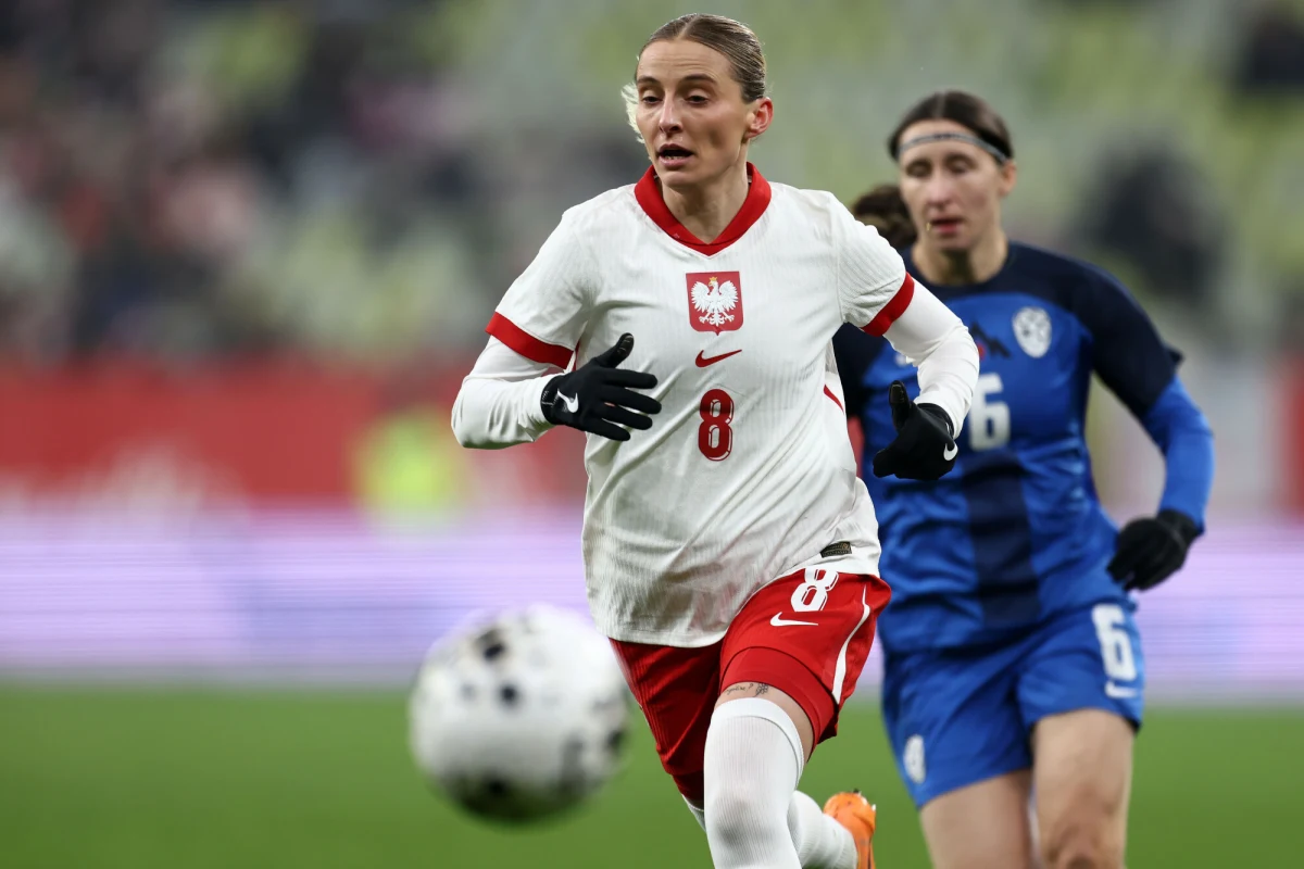 Reprezentacja Polski kobiet w piłce nożnej poznała rywalki w barażach o udział w przyszłorocznych mistrzostwach świata w Brazylii. Biało-Czerwone w pierwszej rundzie zmierzą się z Belgią, a w przypadku zwycięstwa ich kolejnym przeciwnikiem będzie lepszy z pary Irlandia-Kazachstan. Losowanie odbyło się w czwartek w szwajcarskim Nyonie.