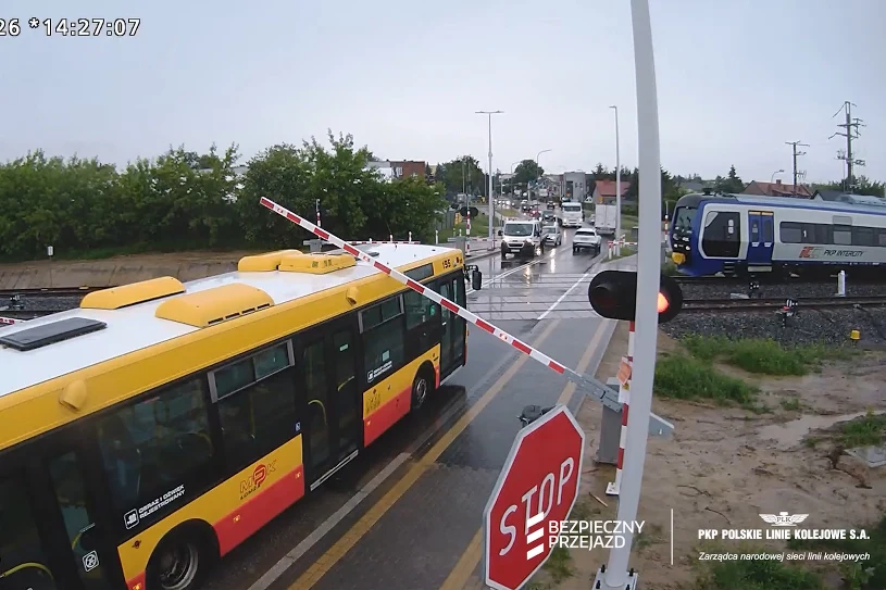 Po 33 latach pociągi wróciły do Łomży. A kierowcy nie wiedzą, co robić