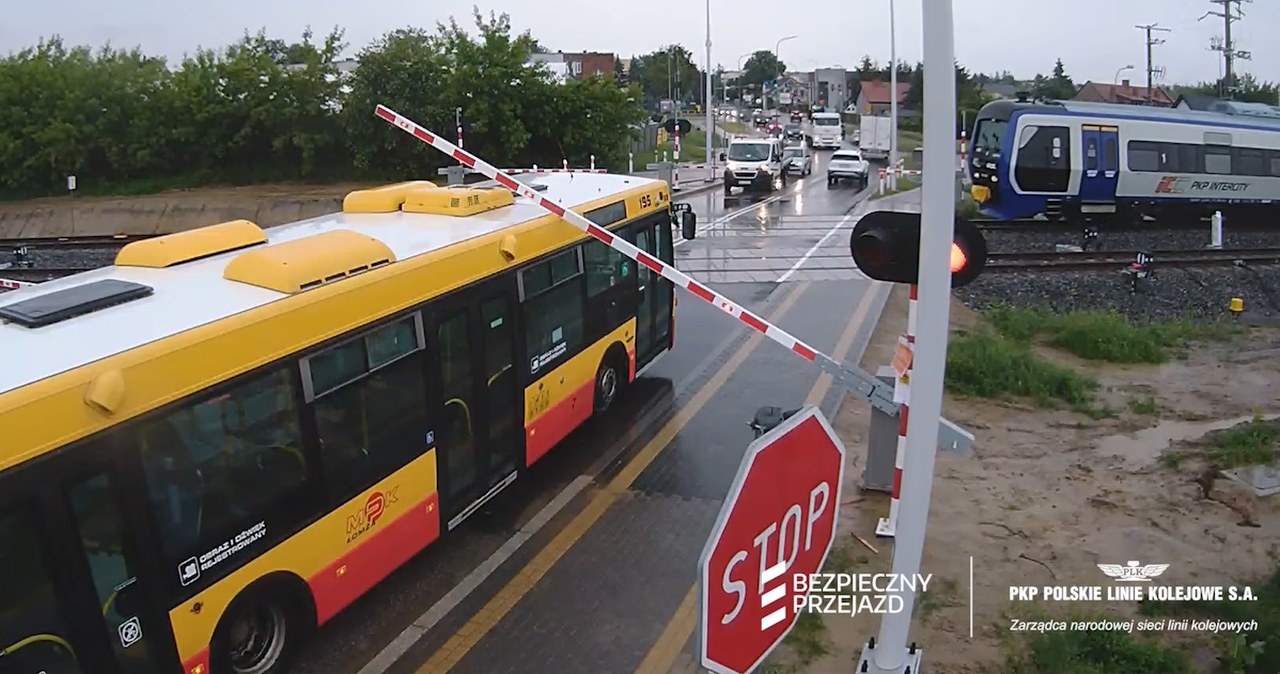 Po 33 latach pociągi wróciły do Łomży. A kierowcy nie wiedzą, co robić