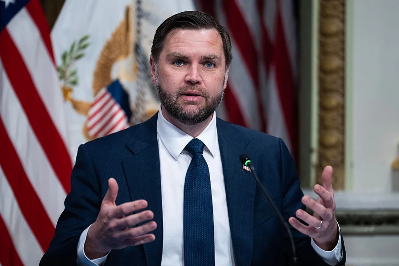 "Dziwna panika". J.D. Vance odpowiada na głosy z Izraela.