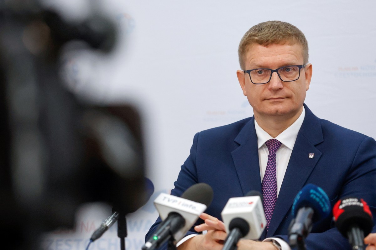 Rada miasta udzieliła wotum zaufania prezydentowi podejrzanemu o korupcję