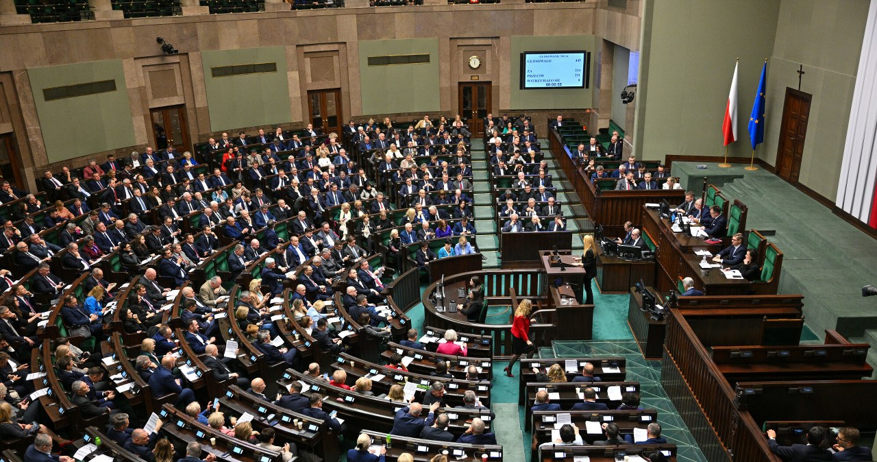 Ustawa o artystach. Burza w Sejmie, „nasz obowiązek” vs. „prywatne hobby” Ustawa o artystach. Burza w Sejmie, „nasz obowiązek” vs. „prywatne hobby”