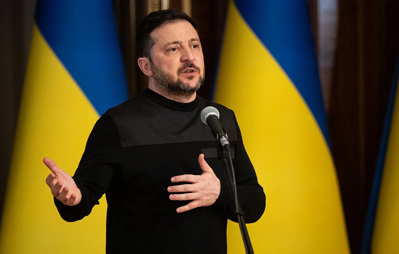 Odebrać order Zełenskiemu? Polacy zabrali głos, najnowszy sondaż