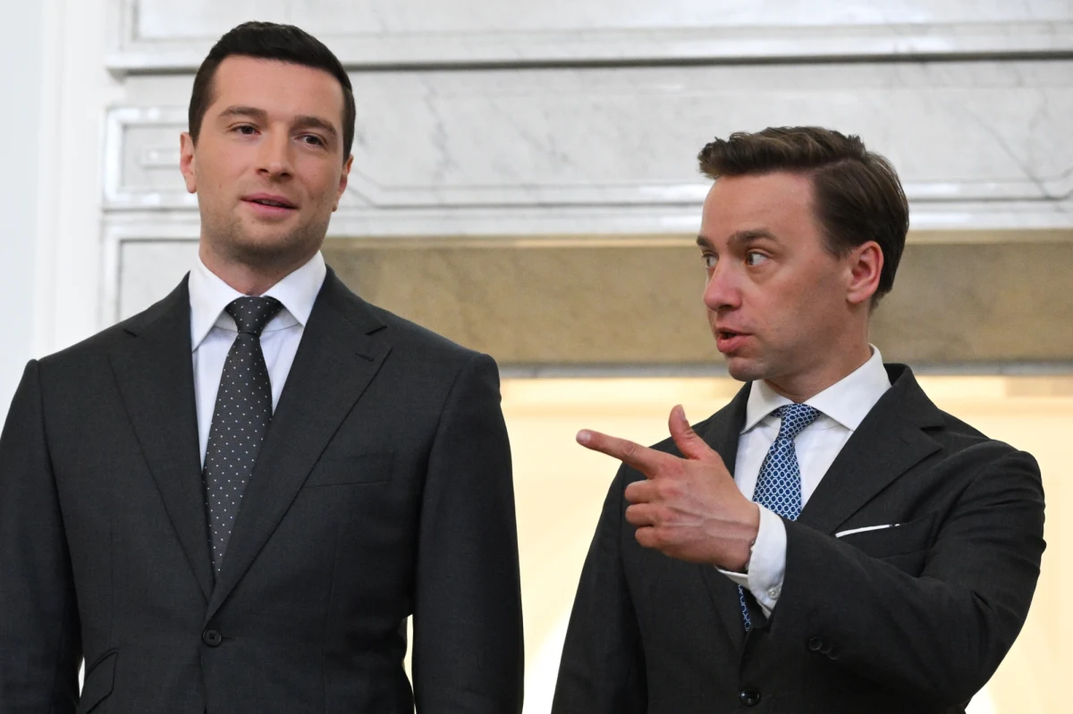 "Nasze działania będą ukierunkowane na wzmocnienie współpracy gospodarczej i wojskowej z Polską" - powiedział w Warszawie Jordan Bardella. Przewodniczący francuskiego Zjednoczenia Narodowego, który rozpoczął w czwartek dwudniową wizytę w naszym kraju, zapewnił, że jego ugrupowanie stawia na partnerstwo z Polską, a przyjaźń między oboma państwami wykracza poza formalne traktaty.
