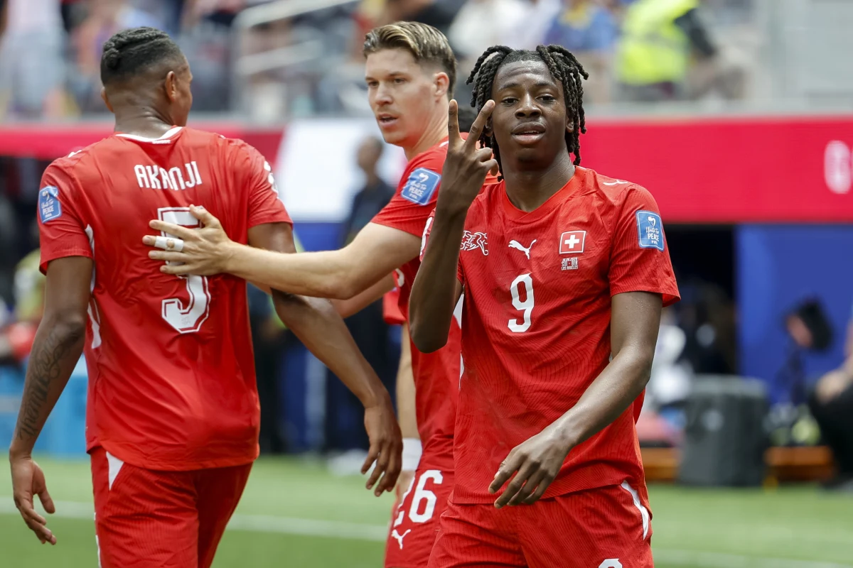 Do 74. minuty był bezbramkowy remis, ale potem na stadionie w Los Angeles padło aż pięć goli. Szwajcaria długo męczyła się z Bośnią i Hercegowiną, ale finalnie rozbiła rywala aż 4:1 w meczu drugiej kolejki piłkarskich mistrzostw świata. Wydatnie pomogła w tym czerwona kartka dla piłkarza drużyny z Bałkanów.
