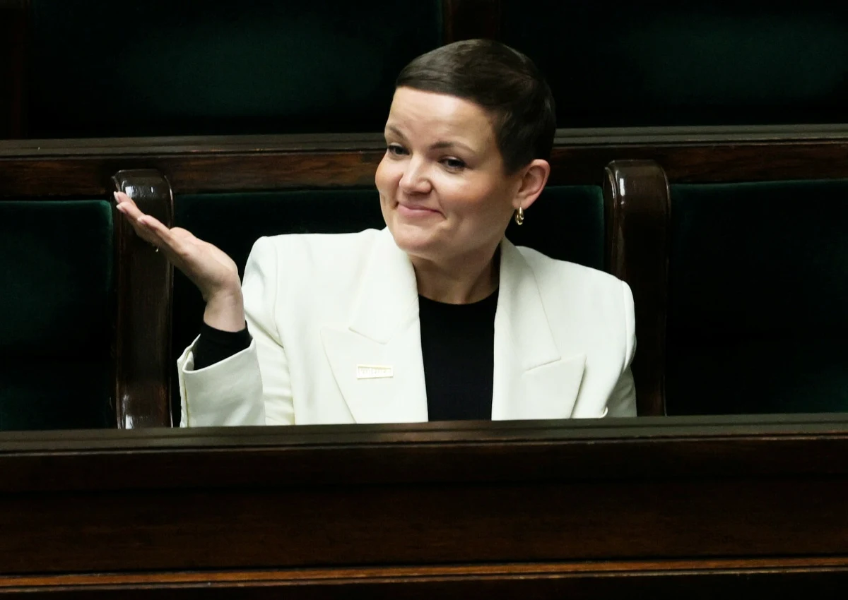 Sejm nie przyjął wniosku PiS i Konfederacji o odrzucenie w pierwszym czytaniu projektu ustawy o zabezpieczeniu socjalnym artystów. Projekt skierowano do Komisji Kultury, Dziedzictwa Narodowego i Środków Przekazu.