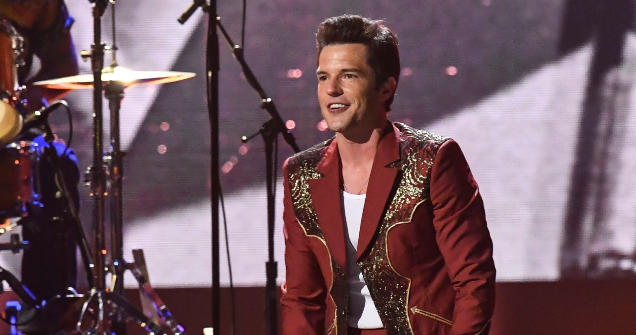 Brandon Flowers kończy 45 lat. Nad urodzinami gwiazdora ciąży klątwa?