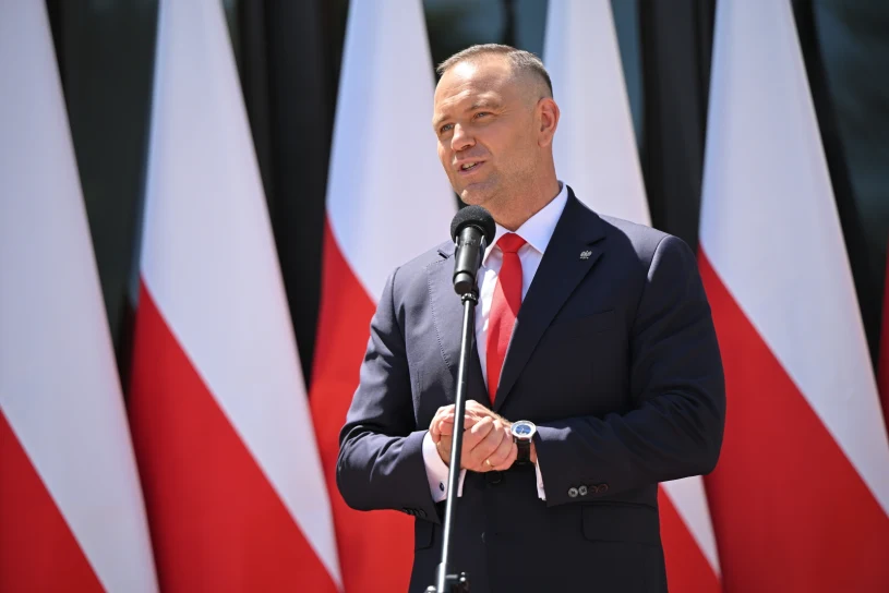 "Putin otwiera szampana". Fala komentarzy do decyzji prezydenta