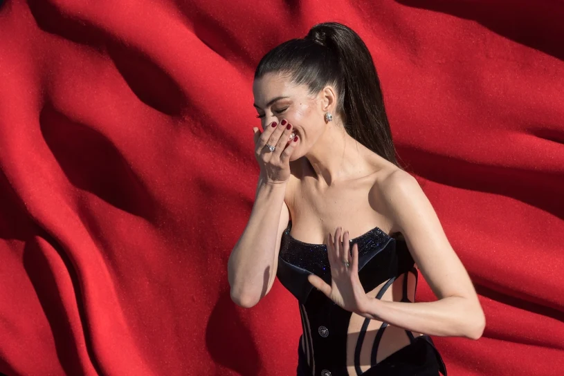 Anne Hathaway ogłosiła ciążę. Urocze nagranie podbija internet