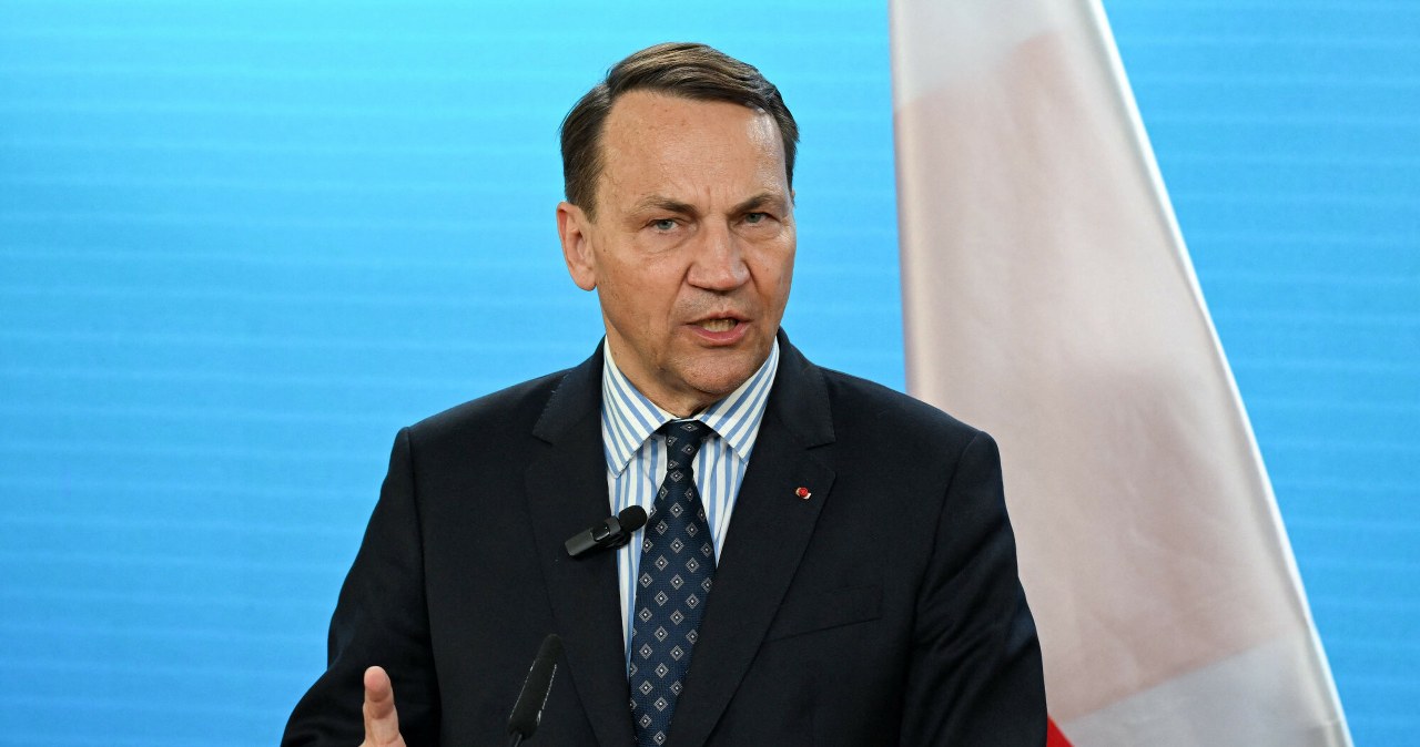 Sikorski o negocjacjach pokojowych. "Domagamy się miejsca przy stole"