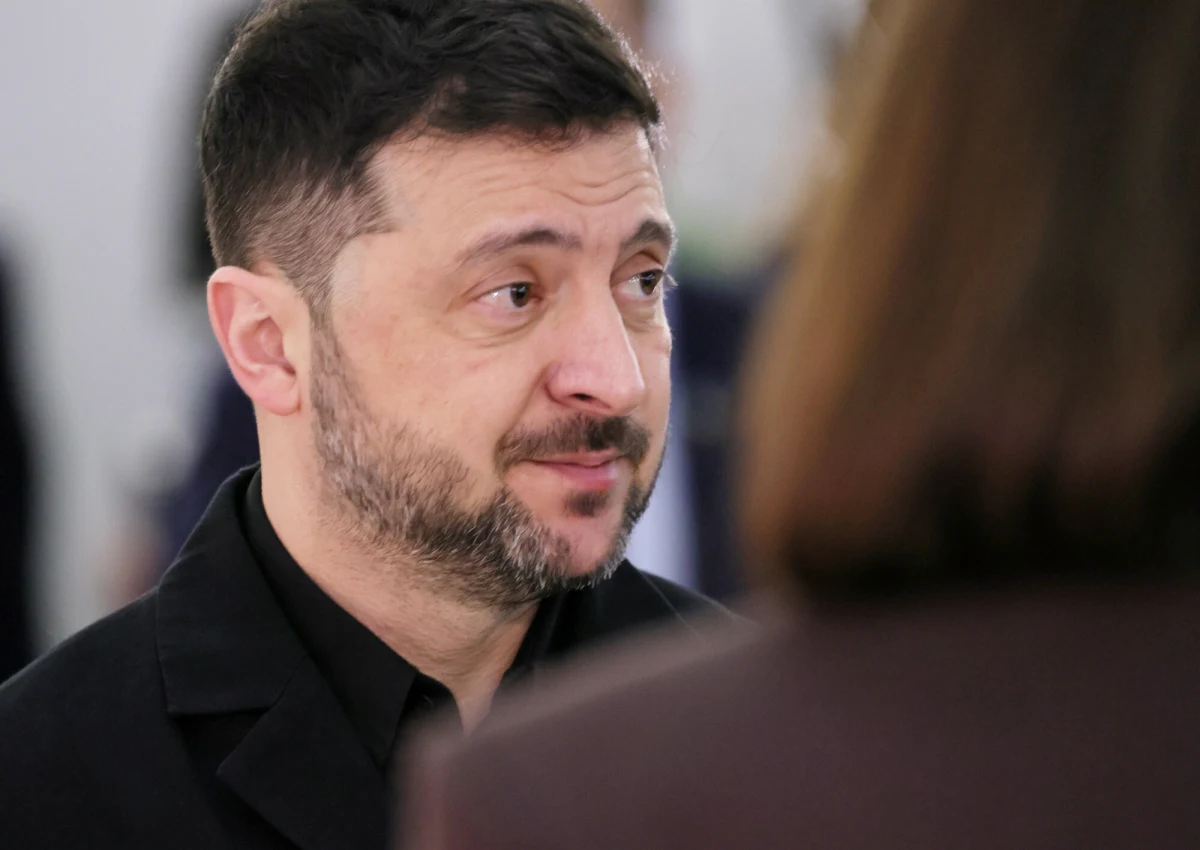 Prezydent Ukrainy Wołodymyr Zełenski w rozmowie z dziennikarką nadawanego przez ukraińską telewizję programu TSN skomentował decyzję o odebraniu mu Orderu Orła Białego. Zarzucił polskiemu prezydentowi Karolowi Nawrockiemu, że - tak jak robił to były już premier Węgier Viktor Orban - podsyca nastroje antyukraińskie na potrzeby wewnętrznej polityki. "To się źle skończy" - ostrzegł. 