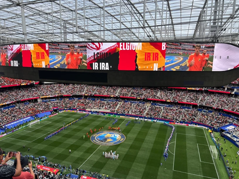 Takiego stadionu wcześniej świat nie widział. Twórcy przeszli samych siebie