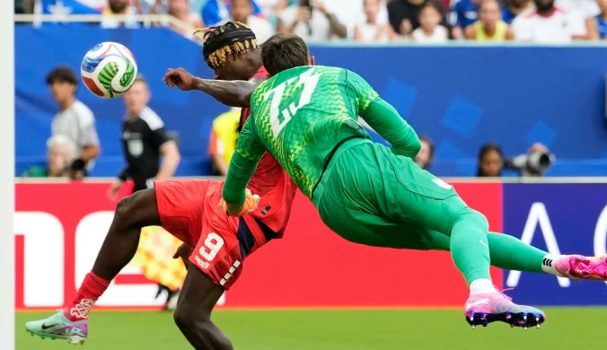 Jak to było możliwe? Kuriozalny gol na mundialu. Kompromitacja bramkarza
