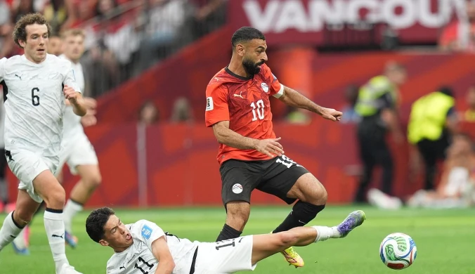 Szybki cios, później trzęsienie ziemi. Historyczny triumf na mundialu