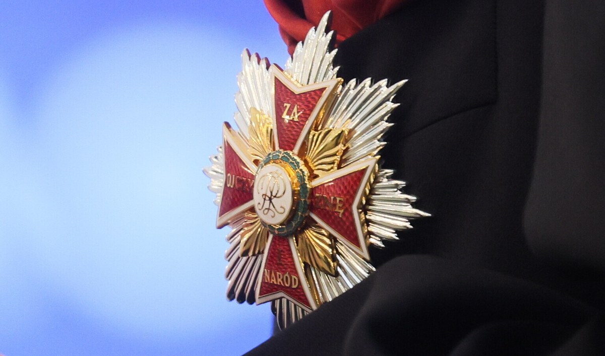 Najważniejsze polskie ordery i odznaczenia państwowe. Kto i za co je otrzymuje?