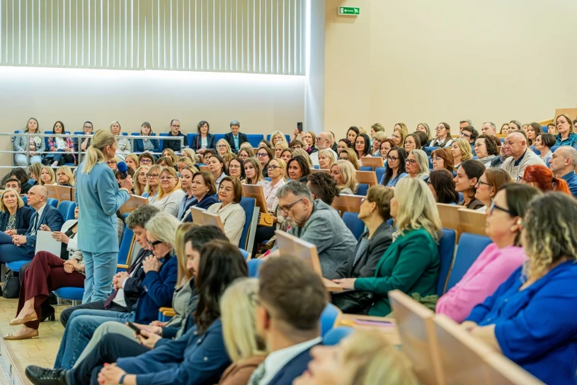 Nowe dane o nauczycielach odsłaniają niewygodną prawdę
