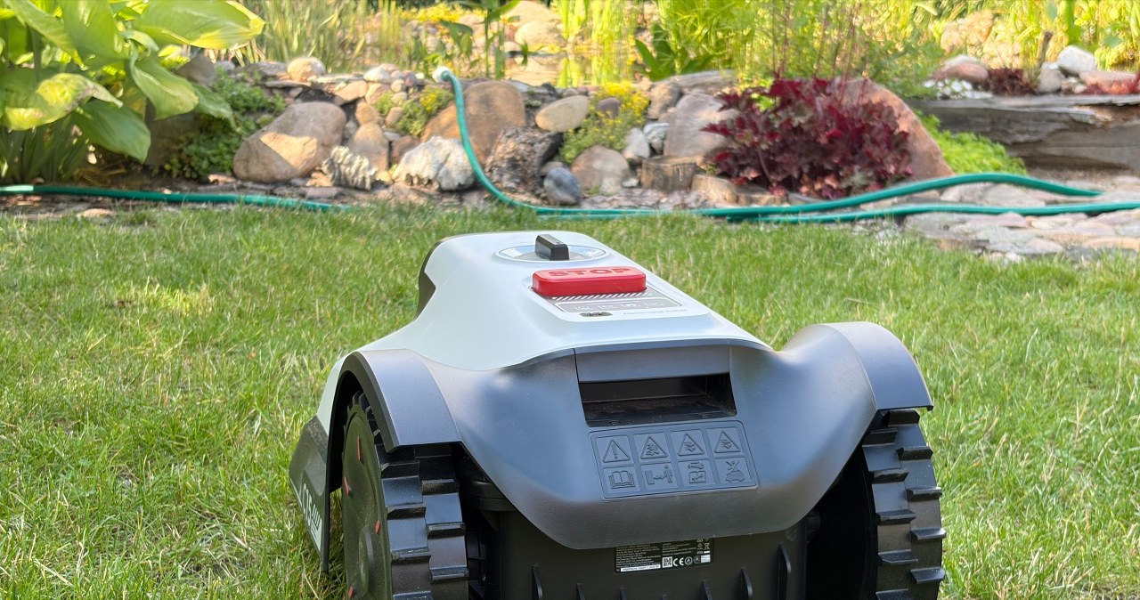 Test robota koszącego Eufy C15. Sztuczna inteligencja w ogrodzie