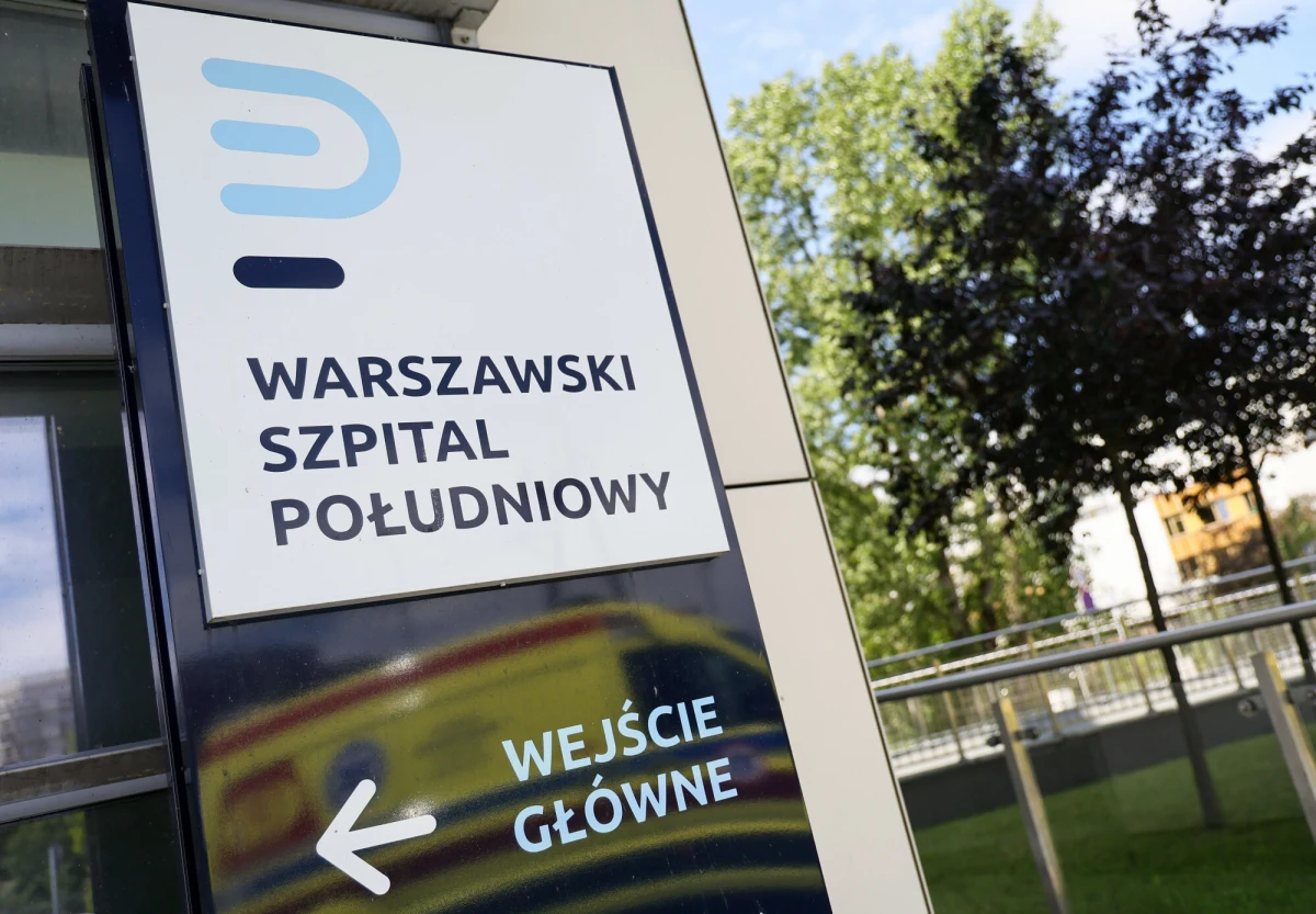 Wszczęto dwa śledztwa w sprawie głośnej afery wokół warszawskiego Szpitala Południowego. To dalszy ciąg bulwersującej historii młodego lekarza, który w ciągu roku miał zarobić w placówce ponad 1,5 mln złotych. Jedno z dochodzeń dotyczy wyłudzenia ze szpitala kwoty znacznych rozmiarów, drugie kwestii nadzoru w samej placówce oraz w stołecznym ratuszu.