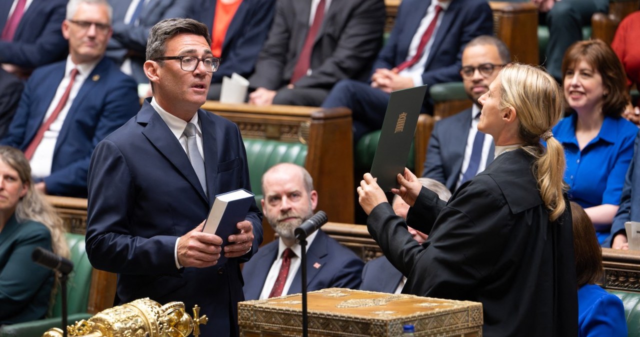 Wielka Brytania. Andy Burnham zaprzysiężony na członka Izba Gmin Wielka Brytania. Andy Burnham zaprzysiężony na członka Izba Gmin