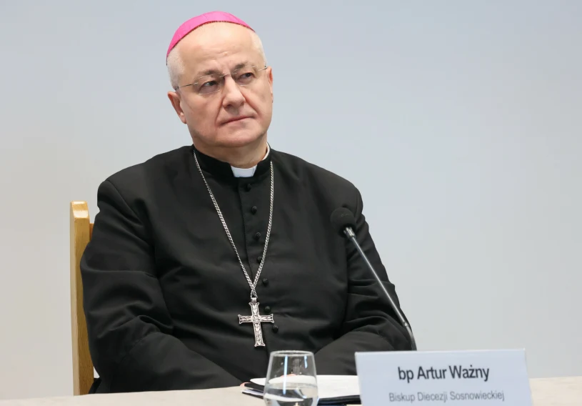 Ktoś podszywa się pod biskupa Ważnego. Jest komunikat kurii