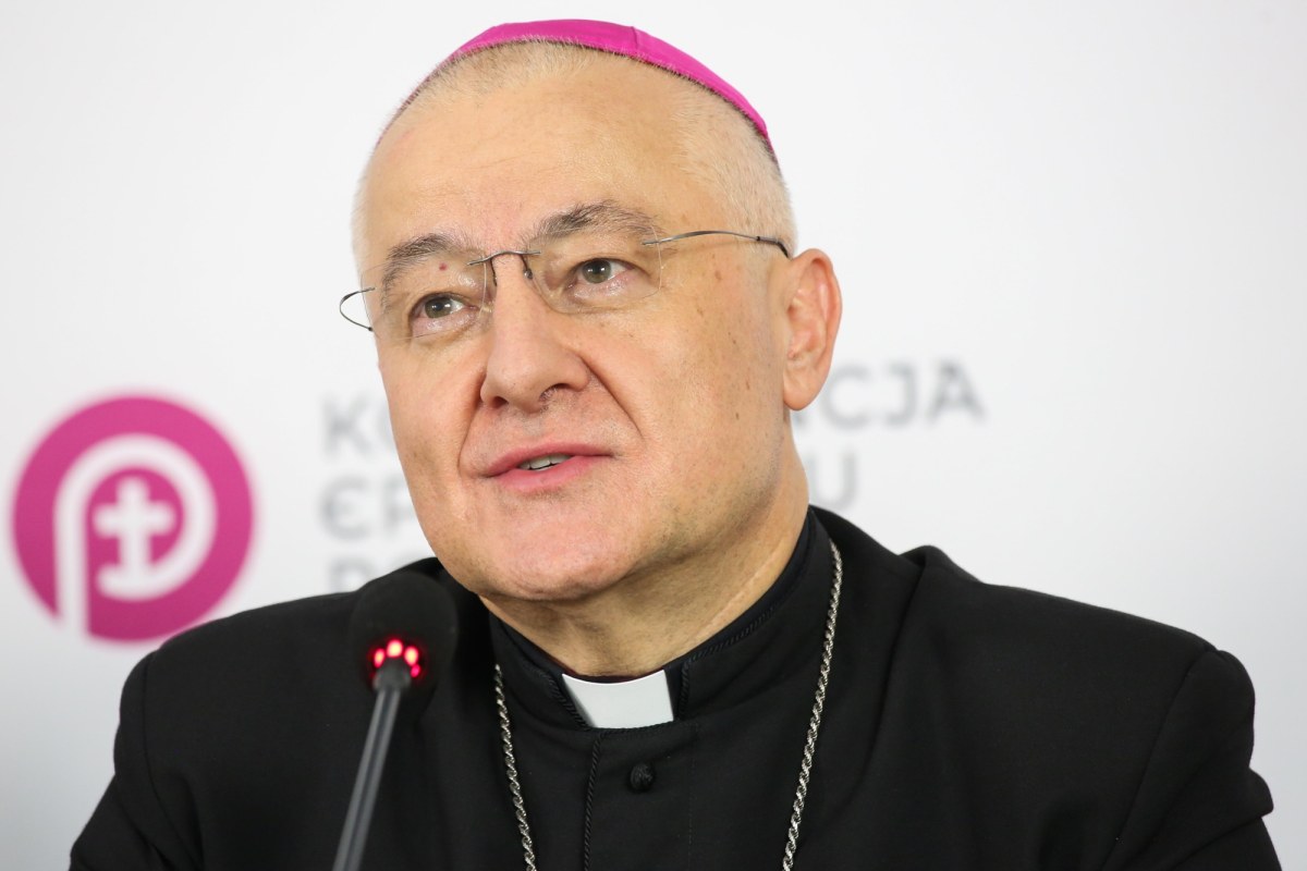 Ktoś podszywa się pod biskupa. Pilny komunikat diecezji