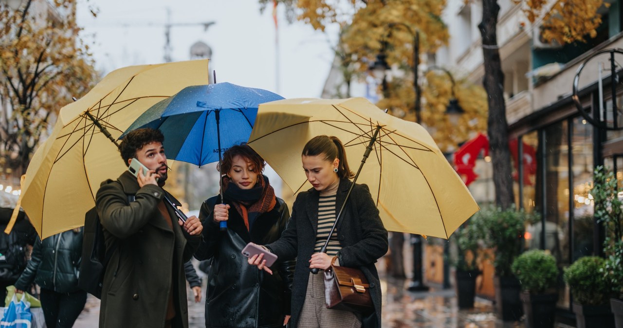 Smartfon i burza. Jeden szczegół decyduje o tym, czy jesteś bezpieczny