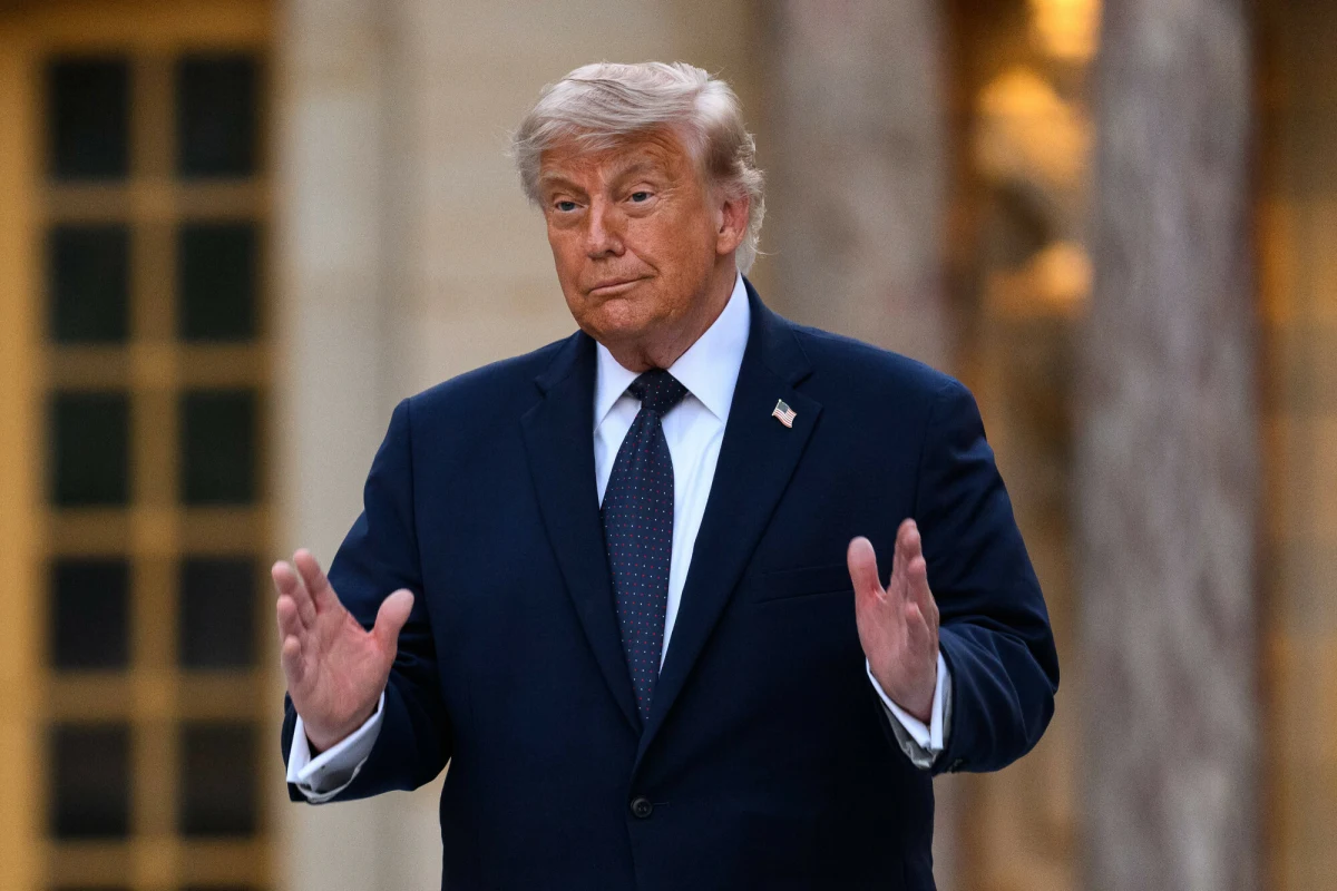 Rośnie dystans między europejską prawicą a prezydentem USA Donaldem Trumpem - zwraca uwagę Politico. Portal wskazuje, iż jeszcze niedawno poparcie ze strony amerykańskiego przywódcy było dla liderów konserwatywnych ugrupowań ze Starego Kontynentu potwierdzeniem międzynarodowej pozycji, dziś jednak coraz częściej uznawane jest za obciążenie.