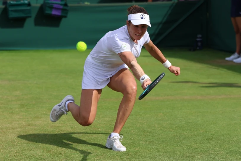 No i jest pierwszy triumf Polki w Wimbledonie. 19 minut i było po secie