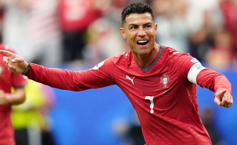 Ronaldo strzelił 2 gole w 6 minut — 9. gol na MŚ i rekord sprzed 60 lat
