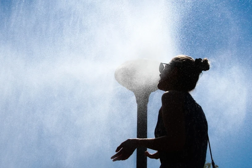 Nowa fala upałów uderza w Polskę — IMGW ostrzega o ponad 30°C na zachodzie