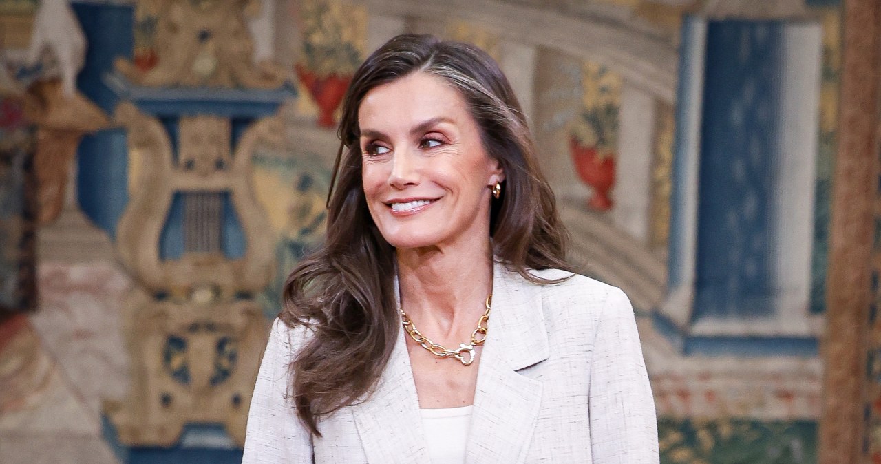 Elegancja i wygoda w jednym. Letizia oczarowała w lnianym garniturze francuskiej marki