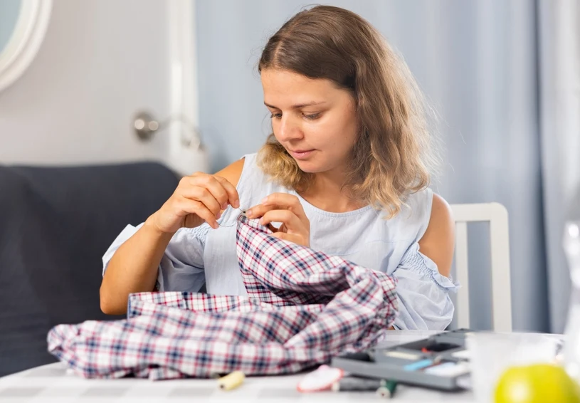 Ulubiona sukienka zrobiła się za ciasna? Poszerzysz ją w 15 minut