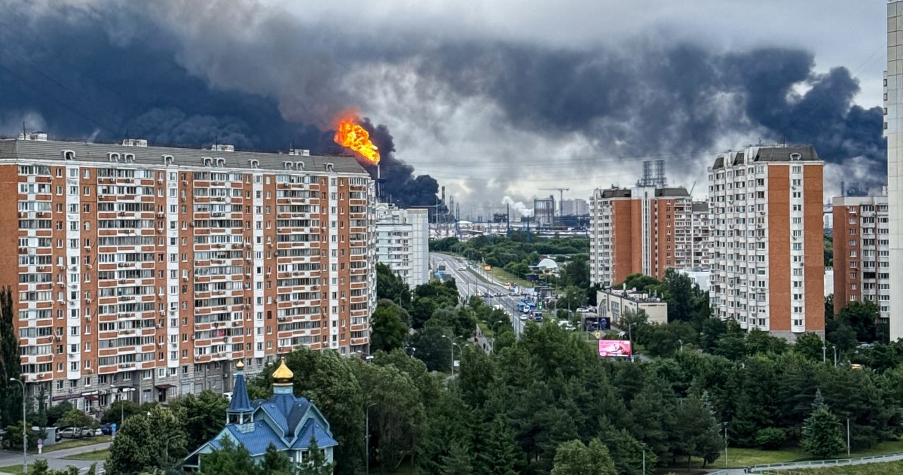 Wojna na Ukrainie. Atak na rafinerię w Moskwie. Media o potężnych zniszczeniach Wojna na Ukrainie. Atak na rafinerię w Moskwie. Media o potężnych zniszczeniach