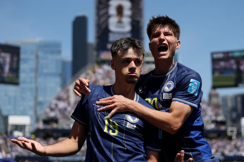 Bitwa za plecami faworytów. 4 gole w Seattle. Dali sobie szansę na awans