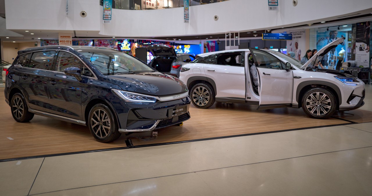 BYD wyprzedzi MG? Chiński gigant o krok od historycznego sukcesu w Europie