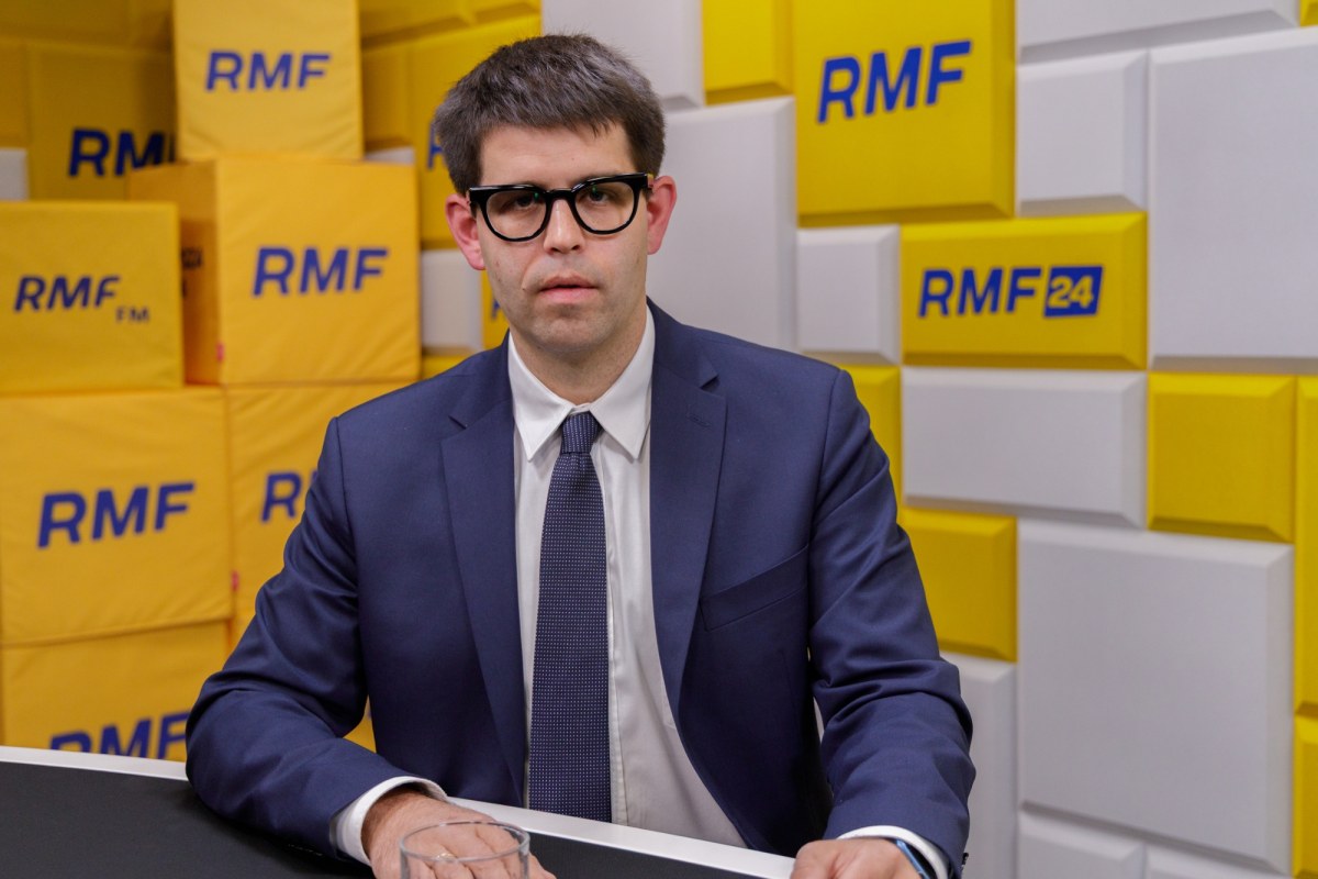 Prezes Naczelnej Izby Lekarskiej o jawności zarobków lekarzy – wywiad w RMF24