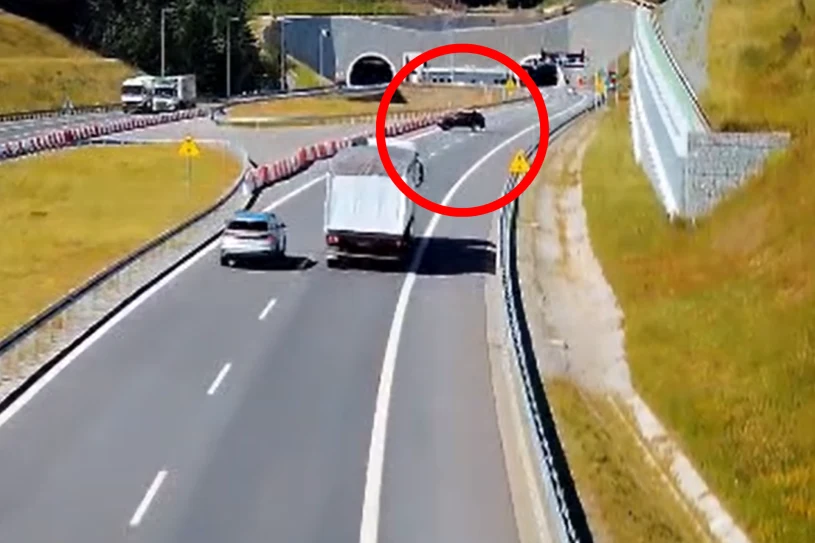Kierowca zawrócił na S1 przed tunelem. Omal nie doprowadził do tragedii