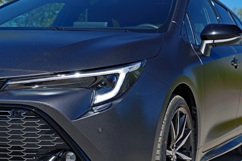 Rekord Toyoty na rynku aut używanych. Hybrydy nie mają sobie równych