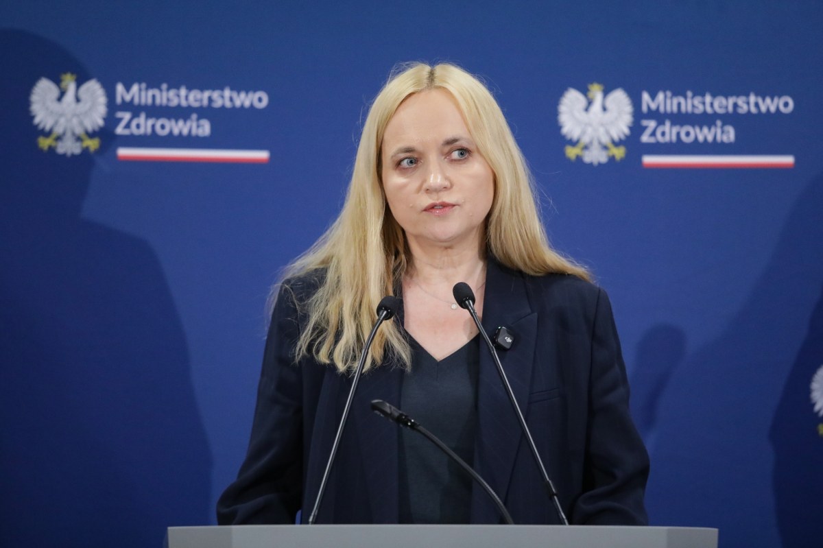 "Kominy płacowe do likwidacji". Minister zdrowia zabrała głos ws. afery w szpitalu