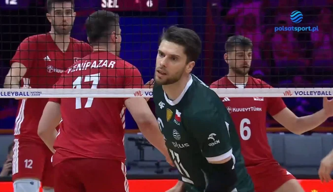 Kolejny rollercoaster w meczu Polaków. Zdecydował tie-break [WIDEO]