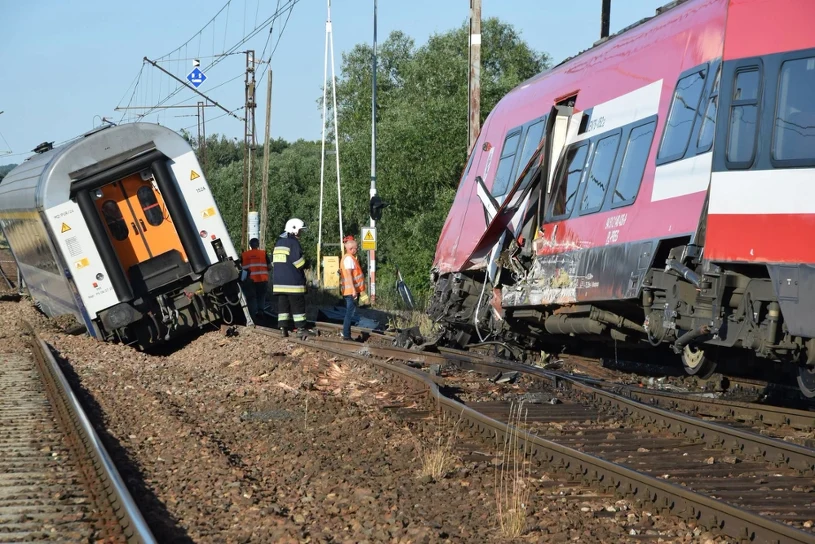 Zderzenie pociągów w Białośliwiu – jeden tor może być wolny w piątek