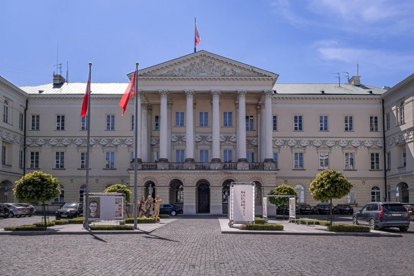 Warszawa wyjaśnia sprawę pracownika ZDM. Urząd: nie wiedzieliśmy